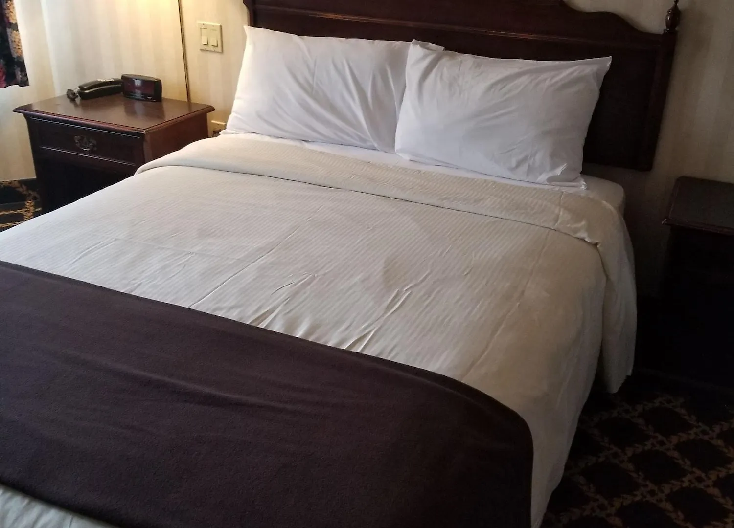 Travelodge By Wyndham Niagara Falls Lundys Lane Hotel